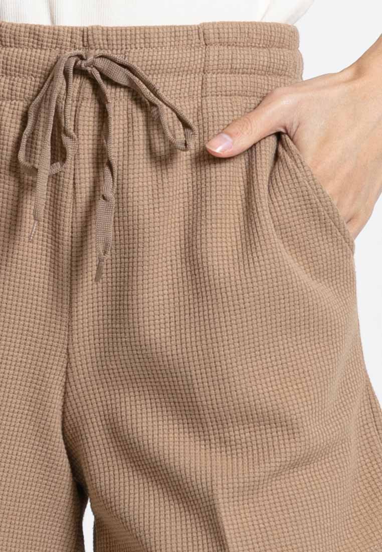 Forest Ladies Waffle Cotton Shorts Pants Plain Elastic Women Casual Shorts | Seluar Pendek Perempuan - 860158