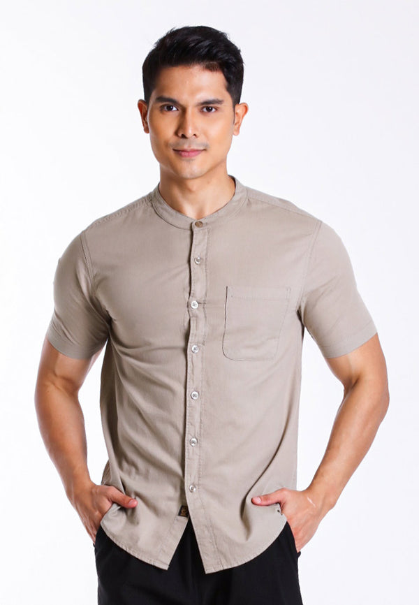 Forest Woven Mandarin Collar Short Sleeve Men Shirt | Baju Kemeja Lelaki - 621405
