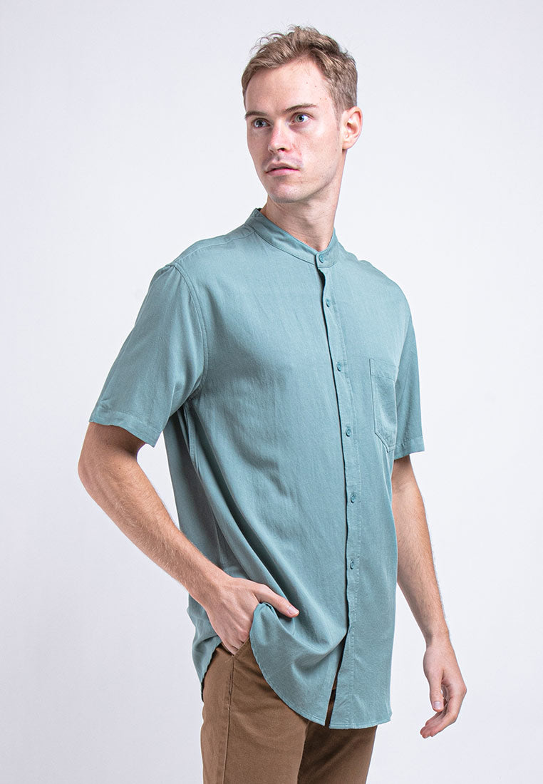 Forest Cotton Woven Short Sleeve Mandarin Collar Plain Men Shirt | Baju Kemeja Lelaki - 23756